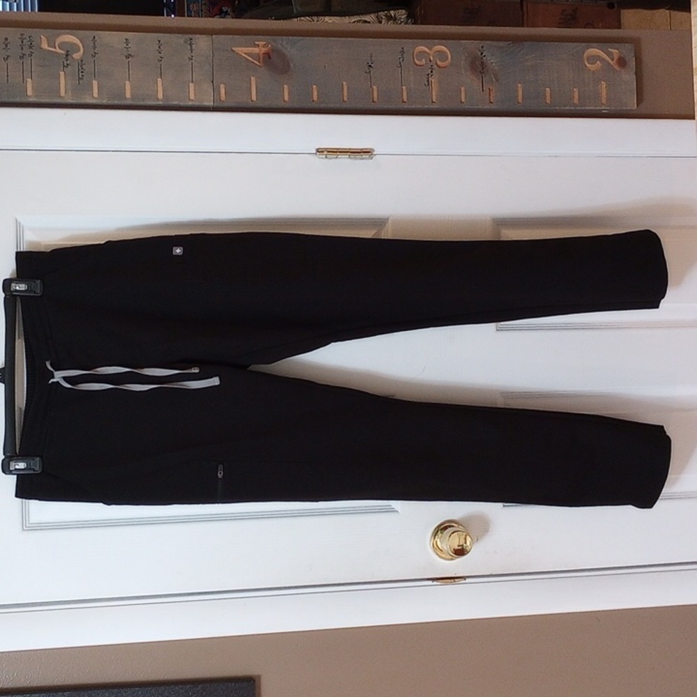 Figs black scrub pants